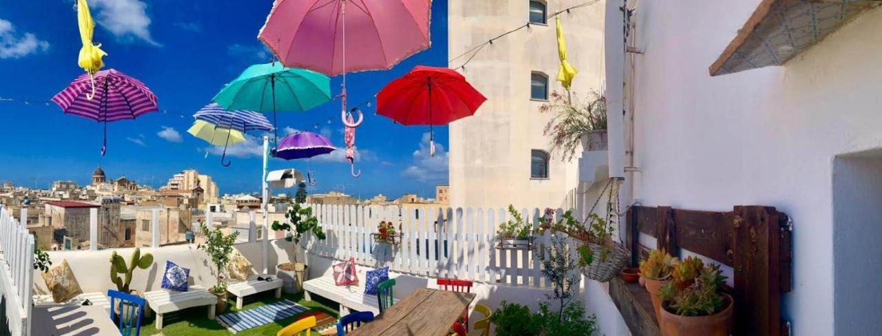 Bed and Breakfast Due Passi Dal Centro Marsala Exterior foto