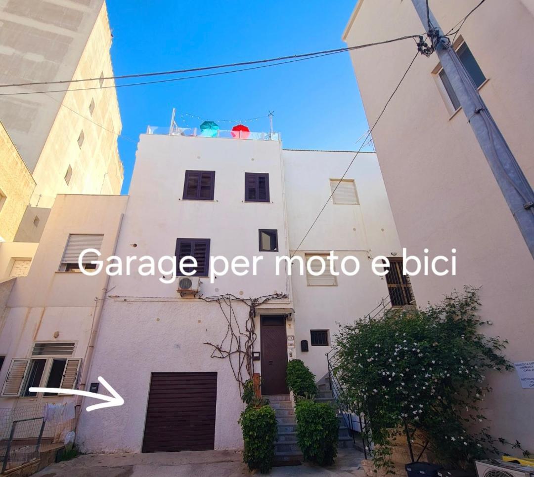 Bed and Breakfast Due Passi Dal Centro Marsala Exterior foto